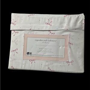 Cupcakes And Cashmere King Sheet Set Pink Watercolor Bows Coquette Viral New